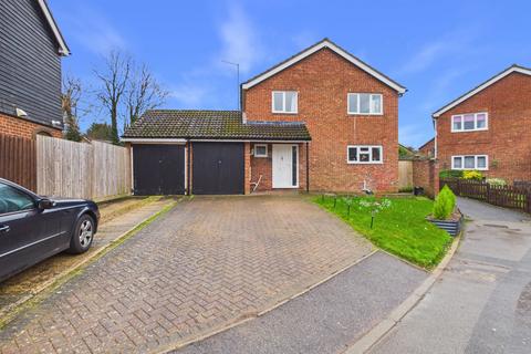 undefined, Windsor Close, Towcester, NN12