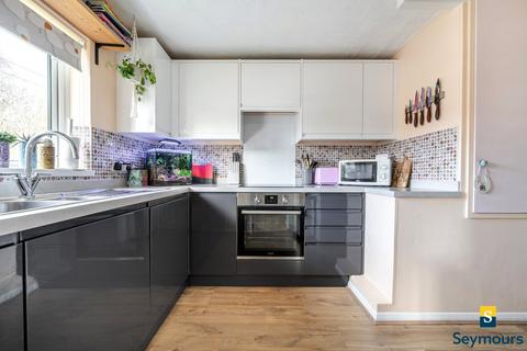 undefined, Hullmead, Guildford GU5