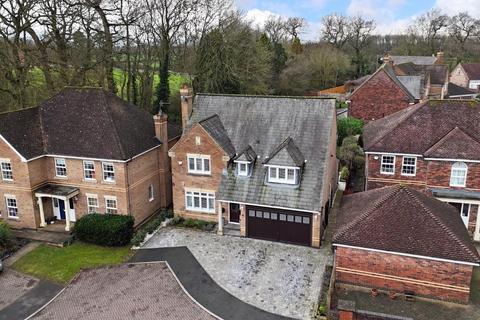 4 bedroom detached house for sale, Hawthorne Close, Stretton Hall, Oadby, Leicestershire