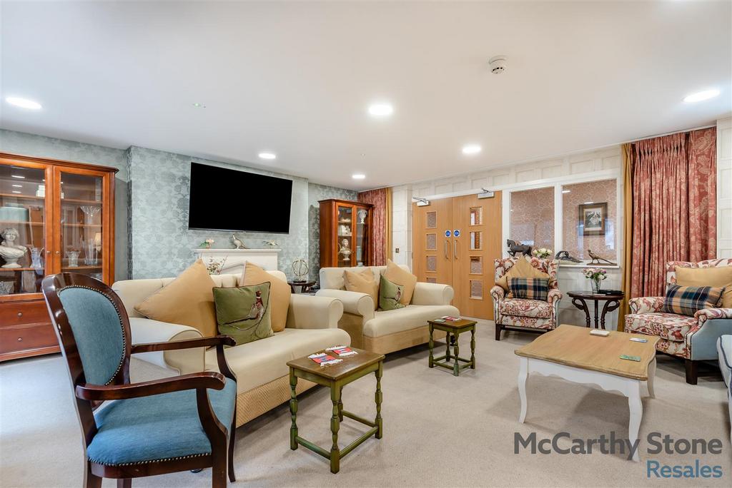 8678204-interior19.jpg