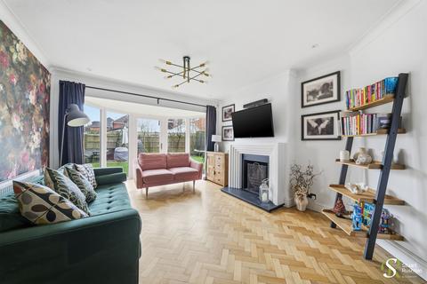 4 bedroom detached house for sale, Grove Park, Knutsford, WA16