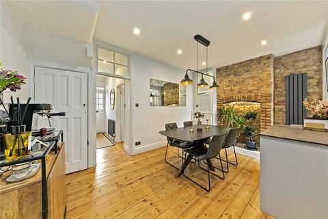 2 bedroom maisonette to rent, Dover Terrace, Sandycombe Road, Richmond, TW9