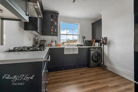 2 bedroom flat for sale, Urswick Road, LONDON, E9