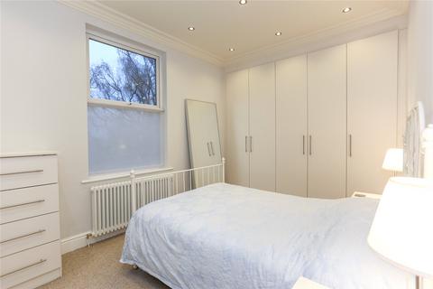 2 bedroom flat to rent, Ashley Court, 132 Heaton Moor Road, Stockport, Greater Manchester, SK4