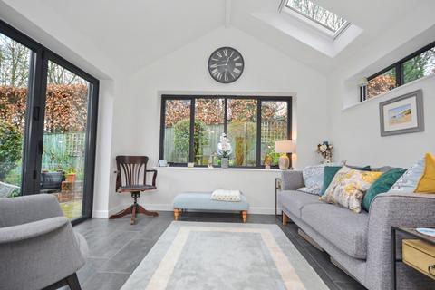 4 bedroom link detached house for sale, Sixpenny Handley