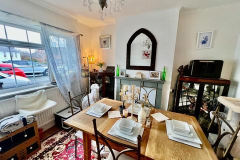 undefined, With PARKING & GARAGE - Rushton Road, Desborough