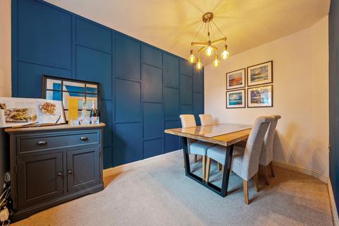 undefined, Woodrush Gardens, Carterton, Oxfordshire, OX18