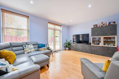 undefined, Grange Park, Ealing, London, W5