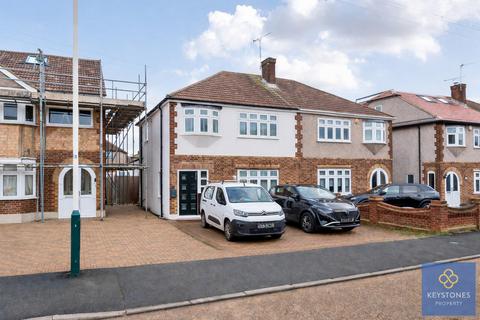 4 bedroom semi-detached house for sale, Moray Close, Romford, RM1