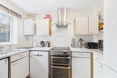 undefined, Florence Way, Basingstoke RG24