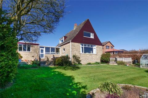 3 bedroom detached house for sale, Belmont Close, Shipley BD17