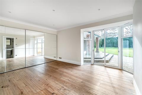 4 bedroom detached house for sale, Montague Place, Send, Surrey, GU23