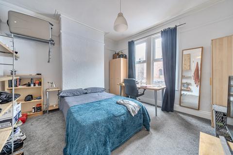 5 bedroom terraced house for sale, Roebuck Road, Sheffield, South Yorkshire, S6