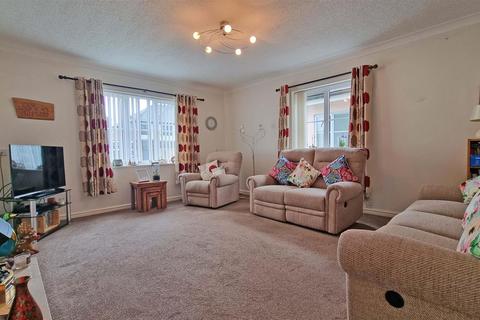 undefined, Silver Street, Wythall