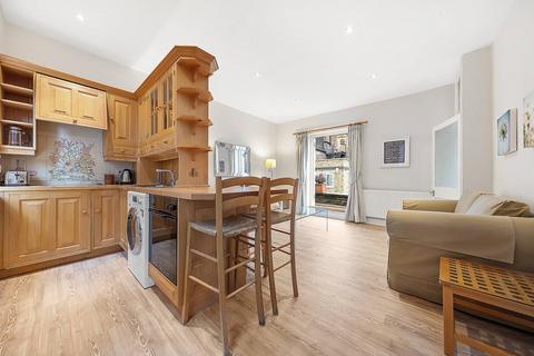 1 bedroom mews to rent, Lucerne Mews, Notting Hill Gate, London, W8