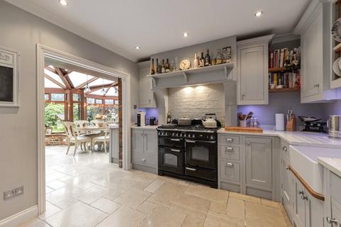 5 bedroom detached house for sale, Matham Road, East Molesey, KT8