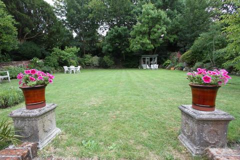 2 bedroom apartment for sale, Silverdale Road, Eastbourne BN20