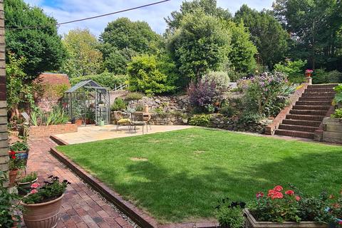 2 bedroom apartment for sale, Silverdale Road, Eastbourne BN20