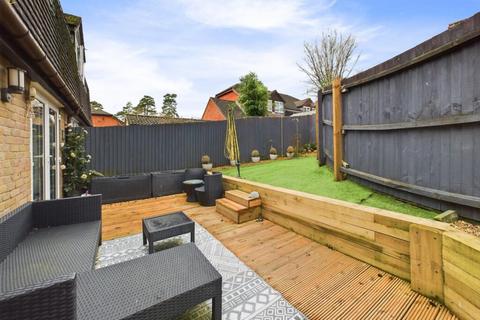 3 bedroom semi-detached house for sale, St Andrews Road, Whitehill GU35