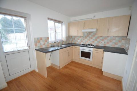 2 bedroom terraced house to rent, Primrose Park, Pensnett