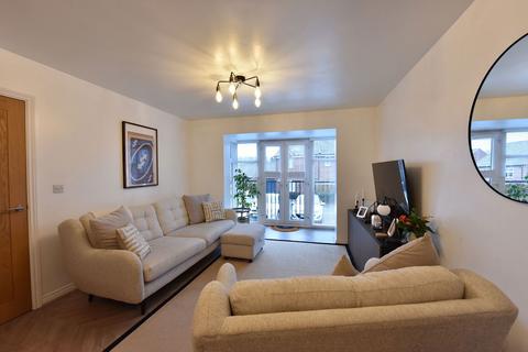 2 bedroom apartment for sale, Guardians Walk, Stourbridge DY8