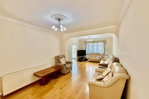 undefined, Kenton Avenue, Southall
