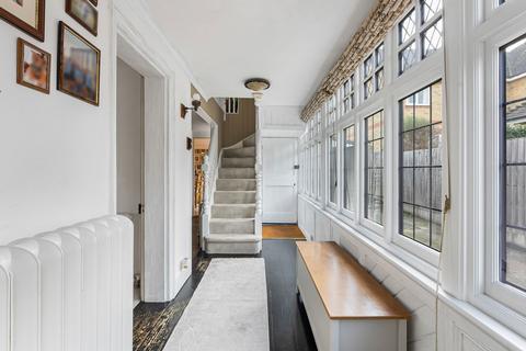 3 bedroom character property for sale, Harlow Road, Roydon, CM19 5HH