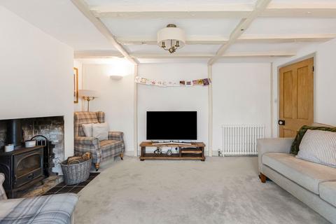3 bedroom character property for sale, Harlow Road, Roydon, CM19 5HH