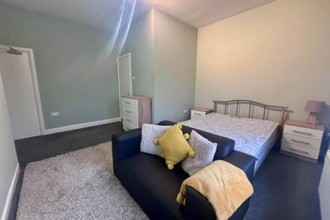 undefined, Victoria Road (room 2), West Yorkshire LS27