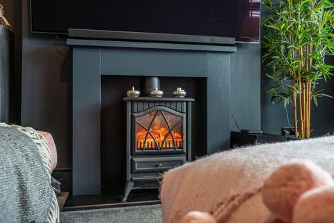 3 bedroom terraced house for sale, Wordsworth Road, Nottingham NG2