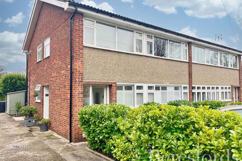 2 bedroom maisonette for sale, St. James Avenue, Ongar, CM5