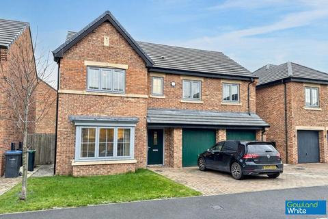 5 bedroom detached house for sale, Farmstead Street Acklam, Middlesbrough TS5 8FL