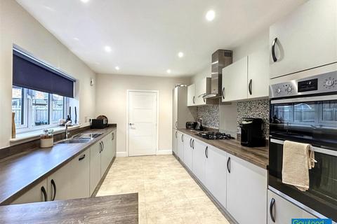 5 bedroom detached house for sale, Farmstead Street Acklam, Middlesbrough TS5 8FL