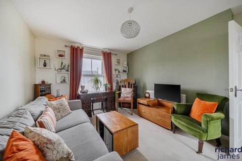 2 bedroom flat for sale, Redhouse, Swindon SN25
