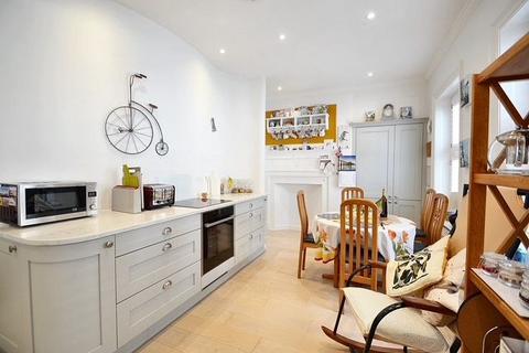 undefined, Chesil Street, Winchester SO23