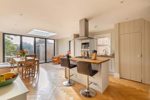 Nelson Road, Tunbridge Wells, TN2