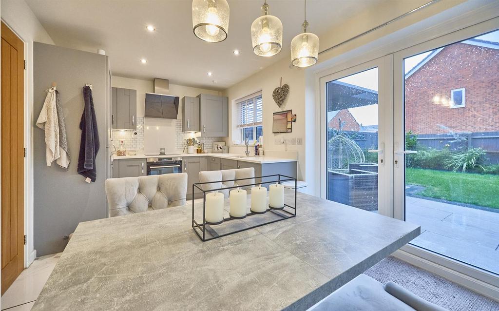 Fitted Dining/Kitchen to Rear