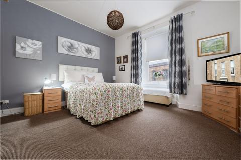 undefined, George Square, Greenock, PA15