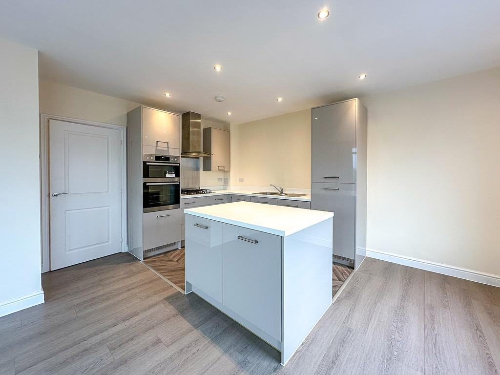 Kitchen Living Space (7)