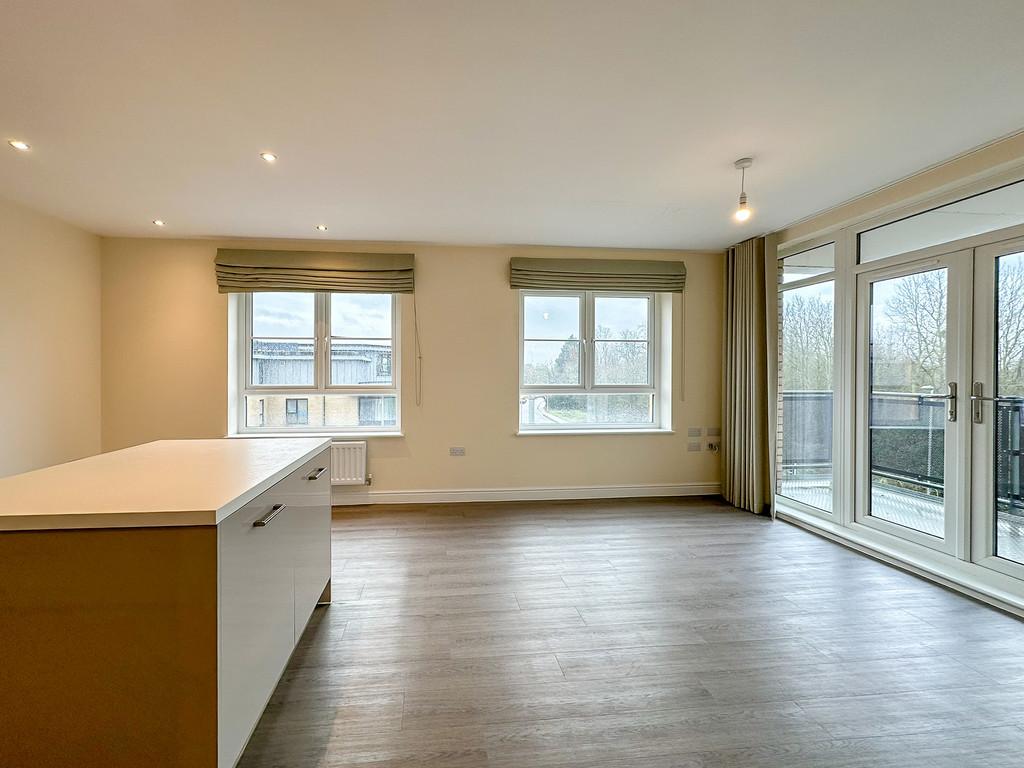 Kitchen Living Space (3)