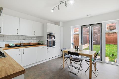 3 bedroom terraced house for sale, Redcar Road, Towcester NN12