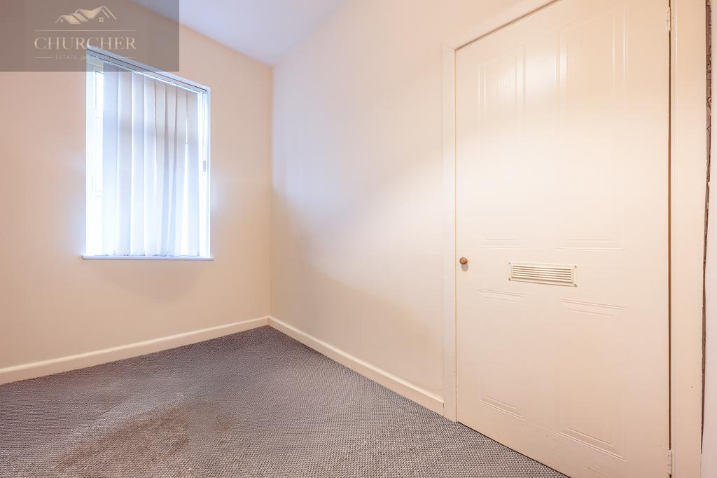 11a Halsall Lane-2