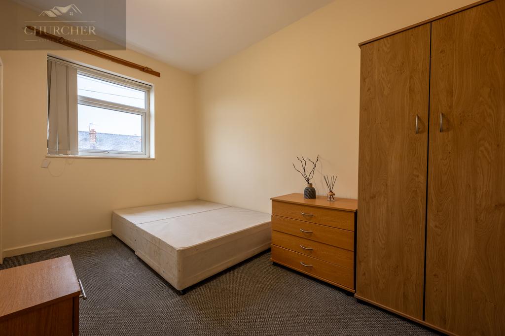 11a Halsall Lane-1