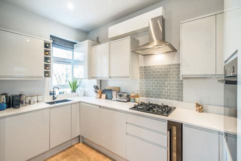 2 bedroom flat for sale, Palace Road, LONDON SW2