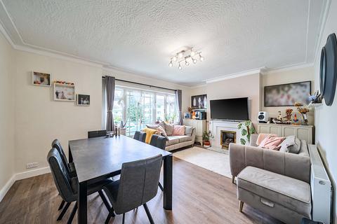 Elm Park Road, Pinner