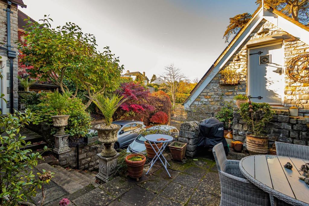 Studio Terrace