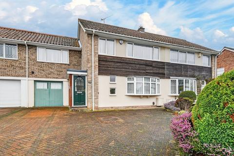 4 bedroom semi-detached house for sale, Bramley Garth, York, YO31