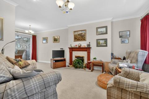 4 bedroom semi-detached house for sale, Bramley Garth, York, YO31