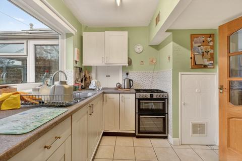 4 bedroom semi-detached house for sale, Bramley Garth, York, YO31