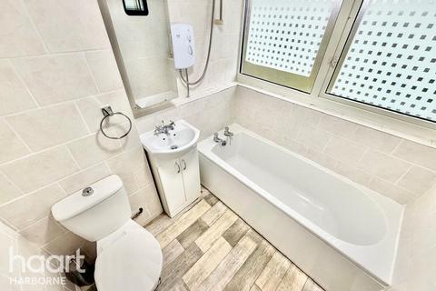 3 bedroom terraced house to rent, MOUSEHALL FARM RD, BRIERLEY HILL